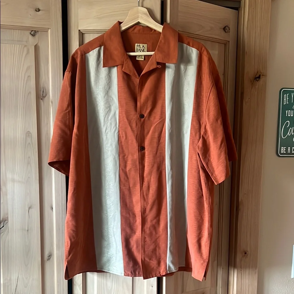 Jos. A. Bank 100% silk Casual Button Down Shirt XL - Picture 1 of 6